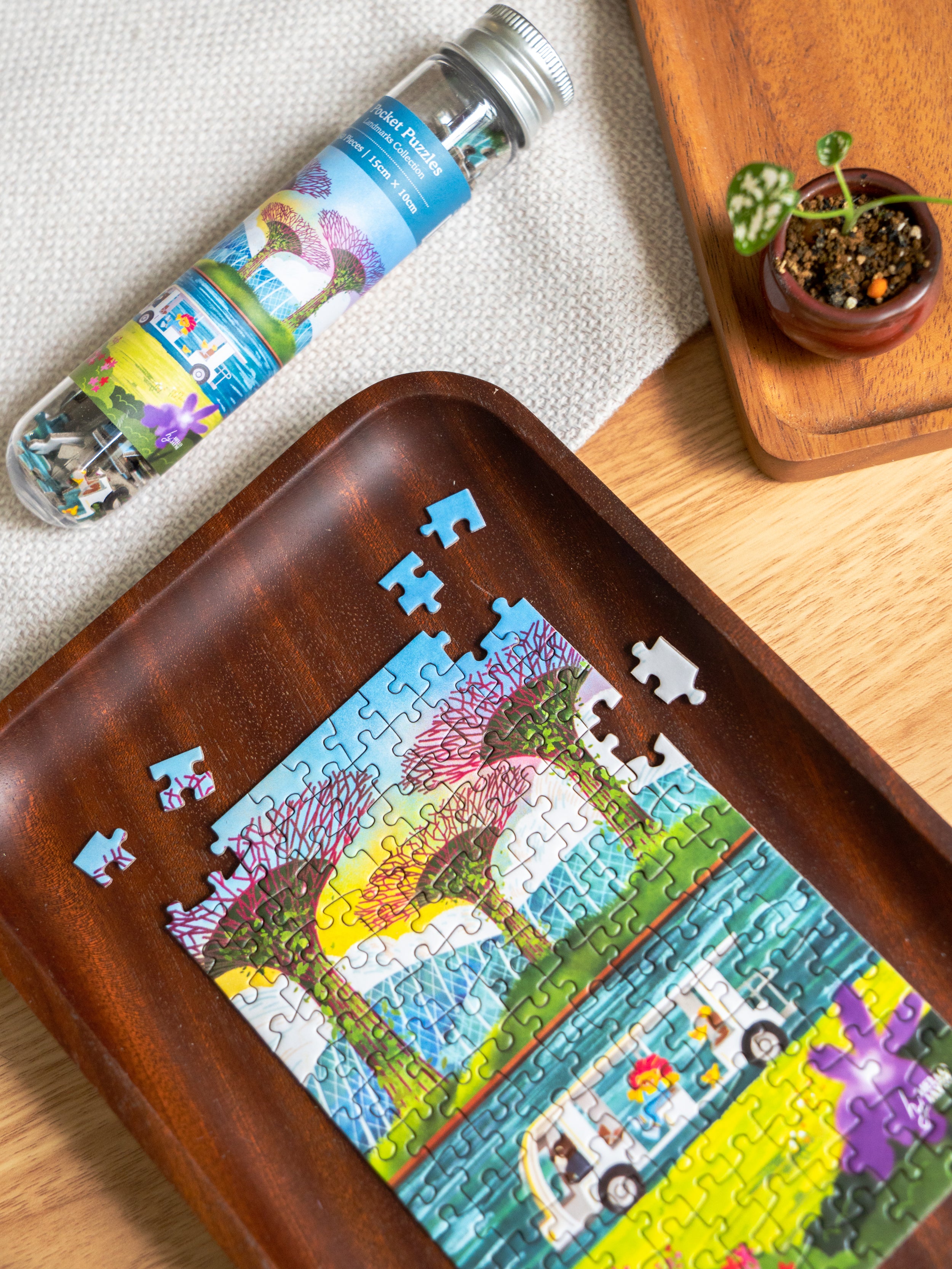 Gardens by the Bay | 150-Piece Mini Puzzle